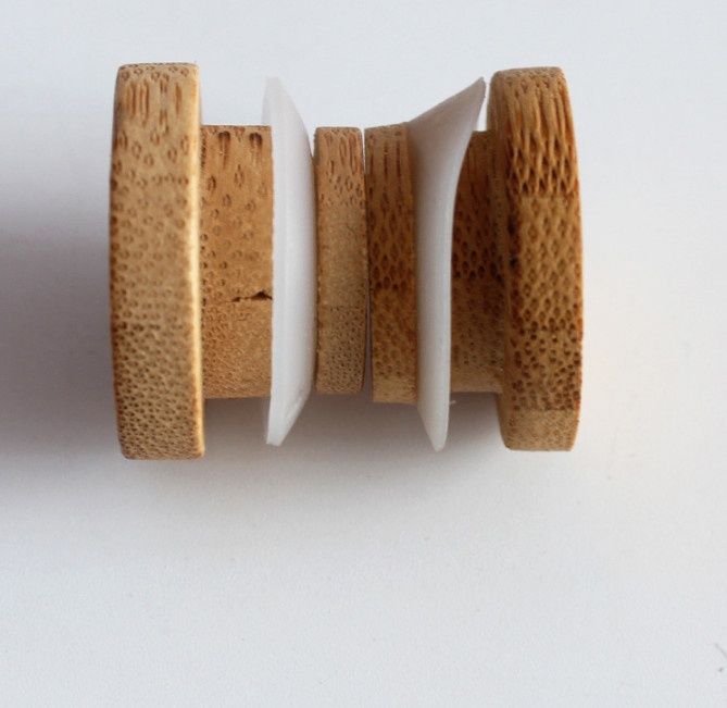 Test tube bottle with bamboo cover